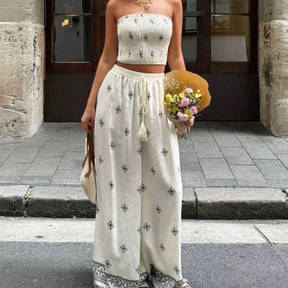 SHEIN Serisse Floral Tube Top & Wide Leg Pants Set | Size L - Picture 2 of 4